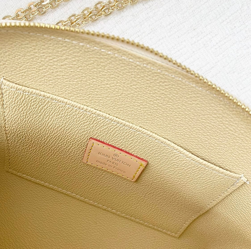 Thumbnail: Luxury White Zipper Bag (+Box)