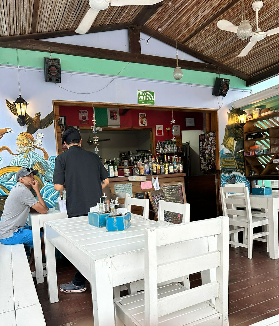 Die erste Adresse wenn es um italienisches Essen geht, betreibt Lorenzo aus Italien das Restaurant "The Drunken Sailor"