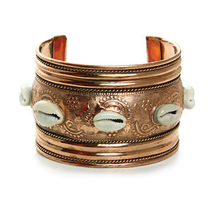 Thumbnail: Cowrie Shell Cuff