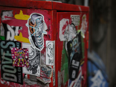 Chaotic red