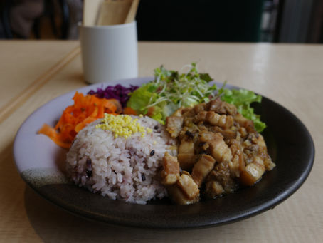 Cafe at the Tokyo Photographic Art Museum