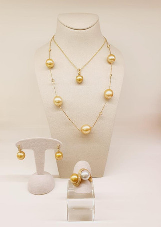 Collection de perles chez JOY.jpeg