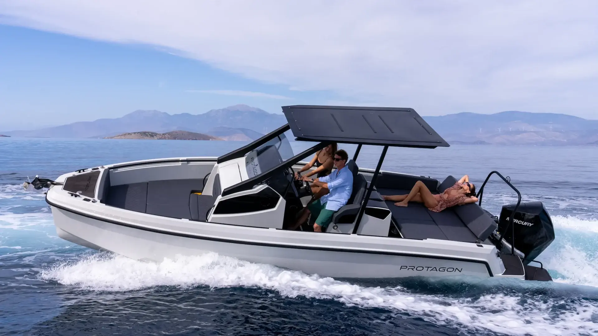 Protagon 25 Center Console