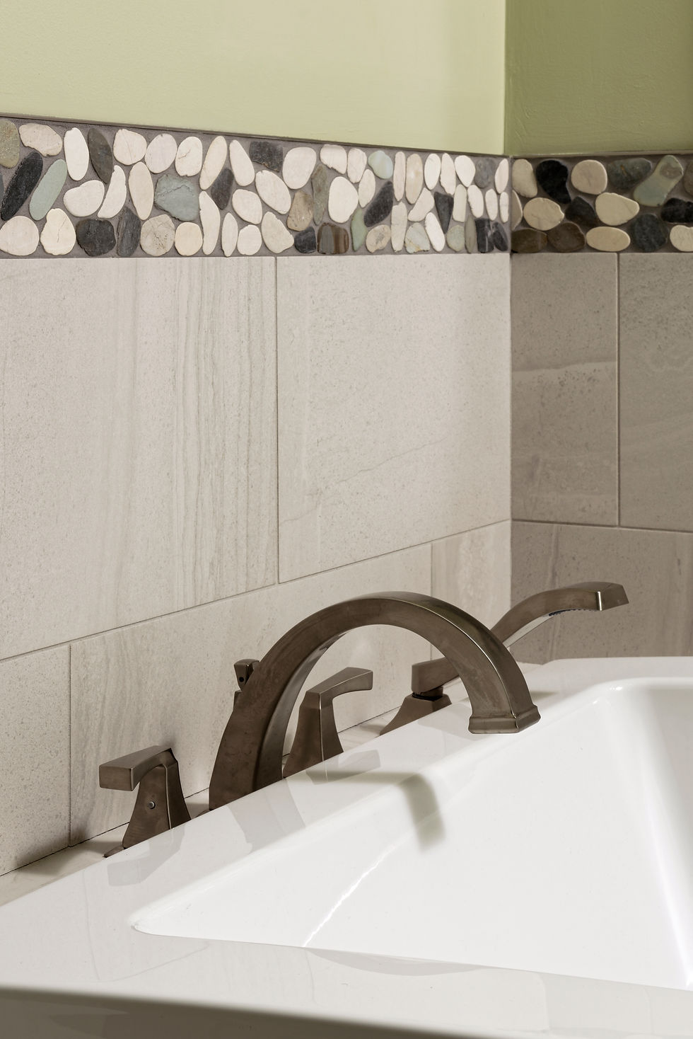 1d-D17104-7732-Bathtub Filler