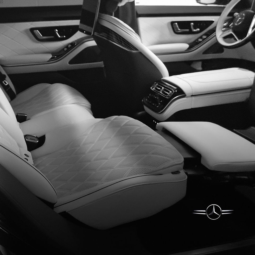 Chauffeur Services Milan – Moving S Class