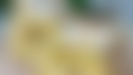 Cheesy Green Chile and Farro Breakfast Burritos 