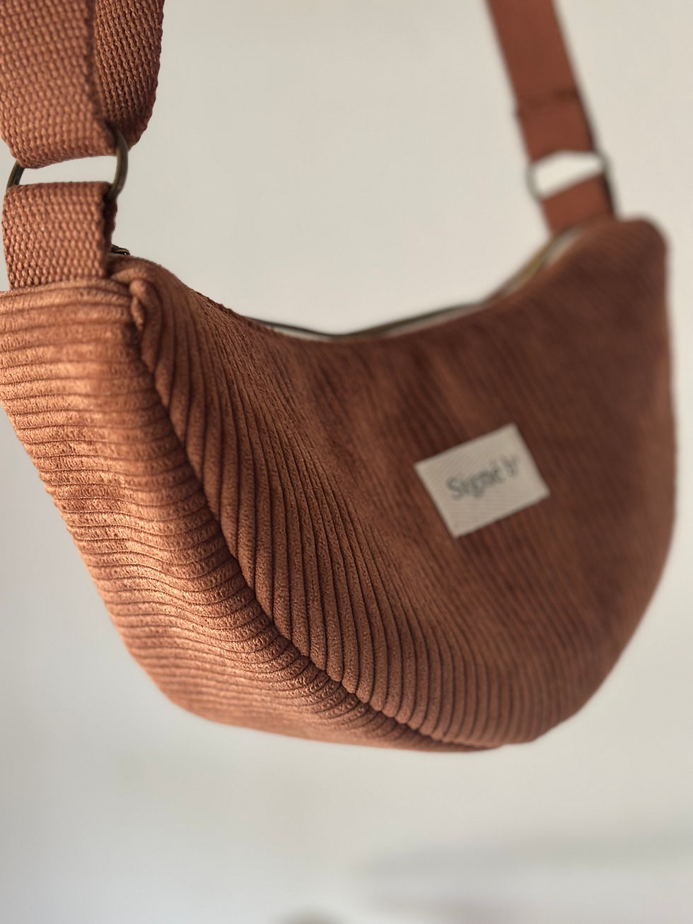 Miniature : Sac Luna velours côtelé chocolat 