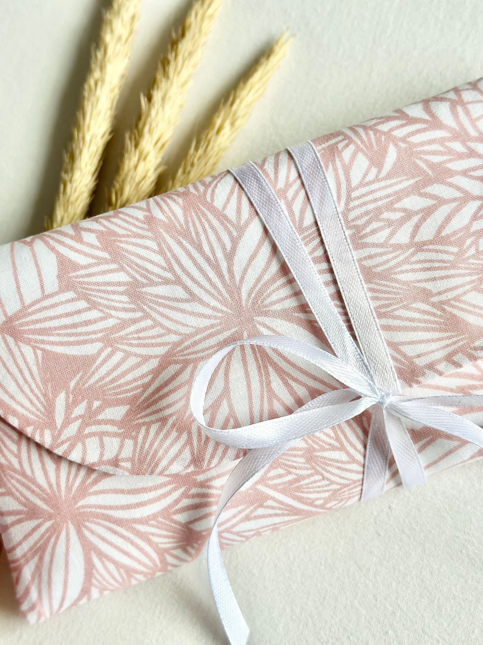 Thumbnail: Pochette à bijoux jungle rose