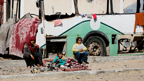 "Gaza: trauma, crianças e voluntários tentando ajudar"