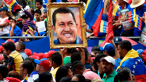 "Não às mentiras, sanções e ameaça militar dos Estados Unidos contra a Venezuela!"
