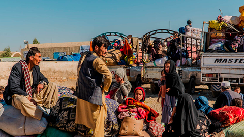 "O limbo dos refugiados afegãos"