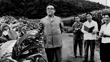 Kim Il Sung: "Sobre a abolição do sistema de impostos"