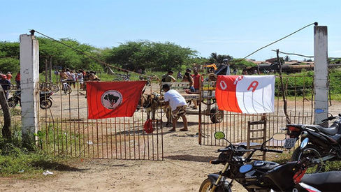 Trabalhadores reocupam terreno em Aracati no CE