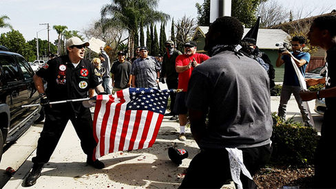 "EUA, líder da violação dos direitos humanos"