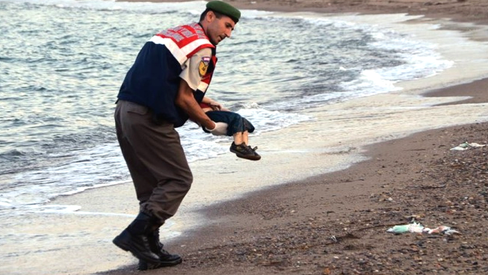 "Crise dos Refugiados: a natureza genocida das intervenções de EUA/OTAN"