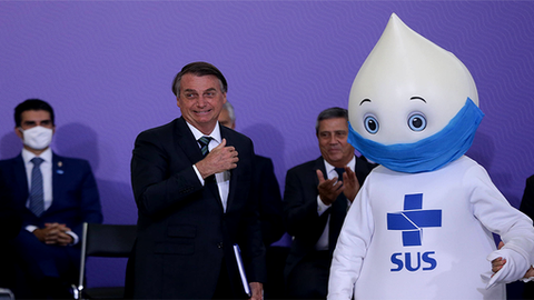 O cenário da vacinação no Brasil e a política genocida de Bolsonaro-Pazuello 