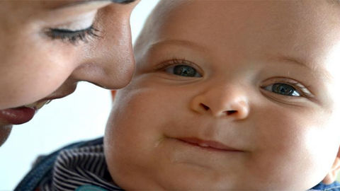 Cuba: 1º país do mundo a eliminar transmissão materno-infantil de HIV e sífilis