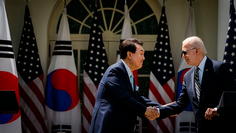 "A verdade sobre uma viagem perigosa para uma guerra nuclear"