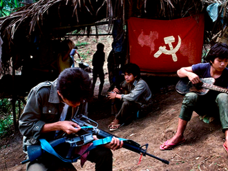 "Novo Exército Popular e base de massas crescem em meio à pobreza generalizada"