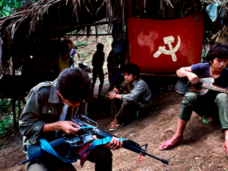 "Novo Exército Popular e base de massas crescem em meio à pobreza generalizada"