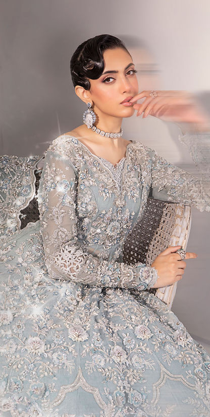 Shop Designer Salwar Suits & Latest Salwar Kameez Online