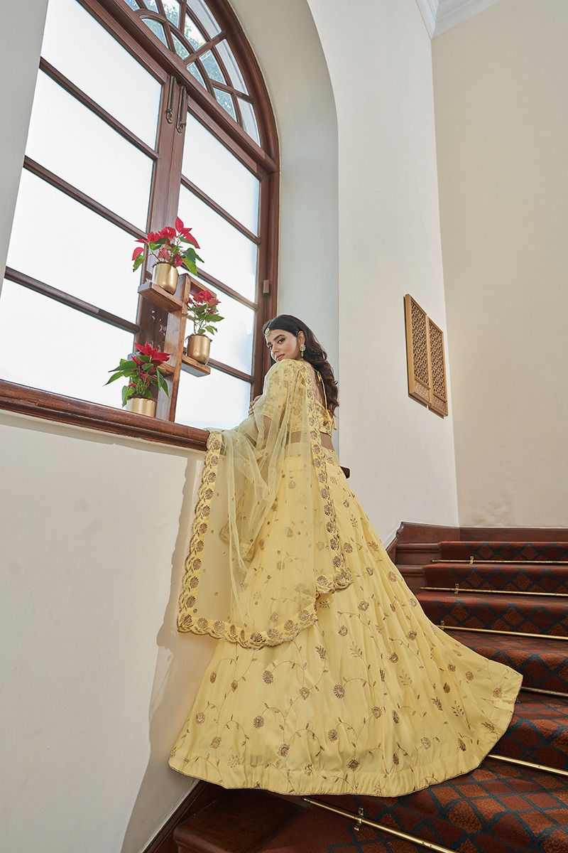 Thumbnail: Shringaar Lehenga
