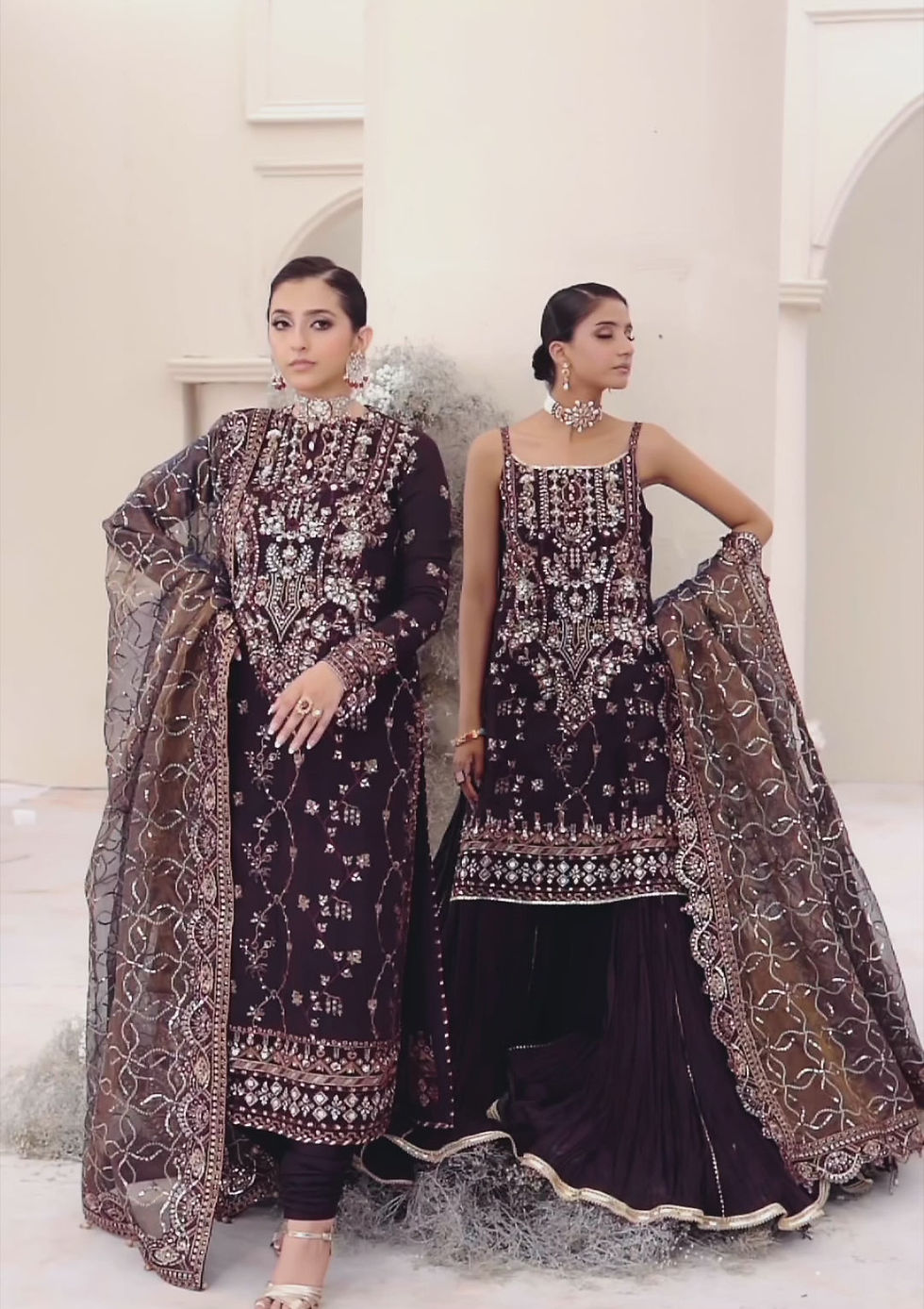 Thumbnail: PAKISTANI-WEDDING-DRESSES-AKI-37