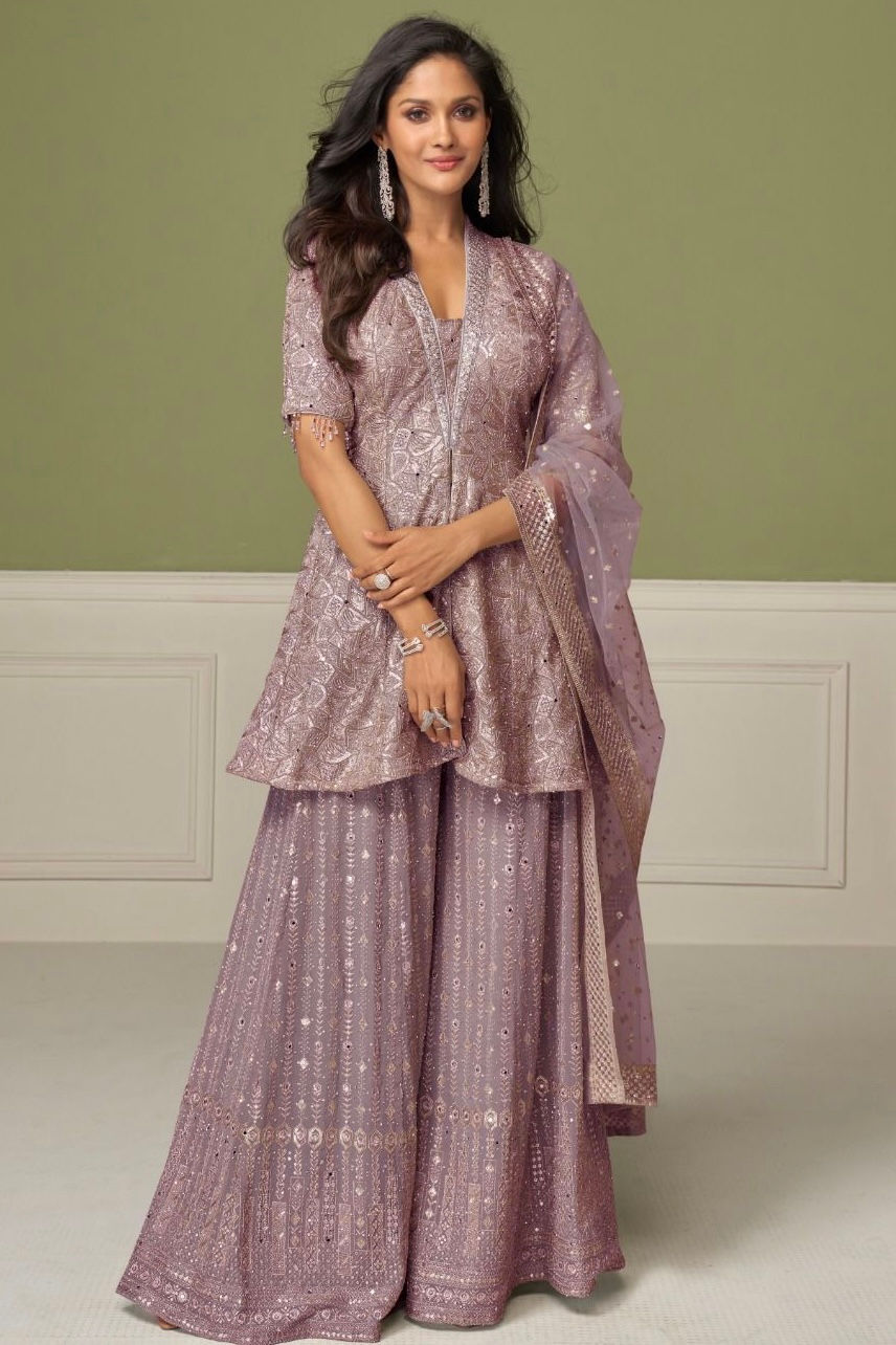 Thumbnail: AASHVI  BY SAYURI 