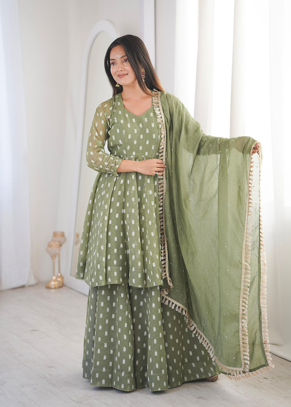 Thumbnail: JACQUARD SILK SHARARAH OUTFIT 