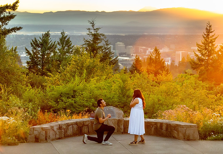 Portland-Oregon-Sunset-Marriage-Proposal