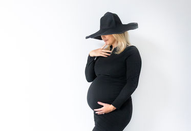 ©JenniferFaithPhoto.com
Maternity In studio
