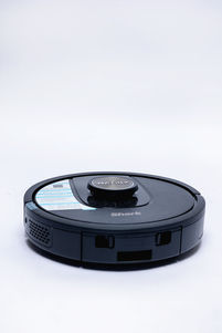 ©JeniferFaithPhoto.com
Studio77 Lifestyle Photography Studio Rosie/remote vacuum