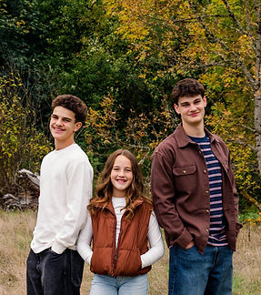 Sibling-Portrait-Pacific-Northwest