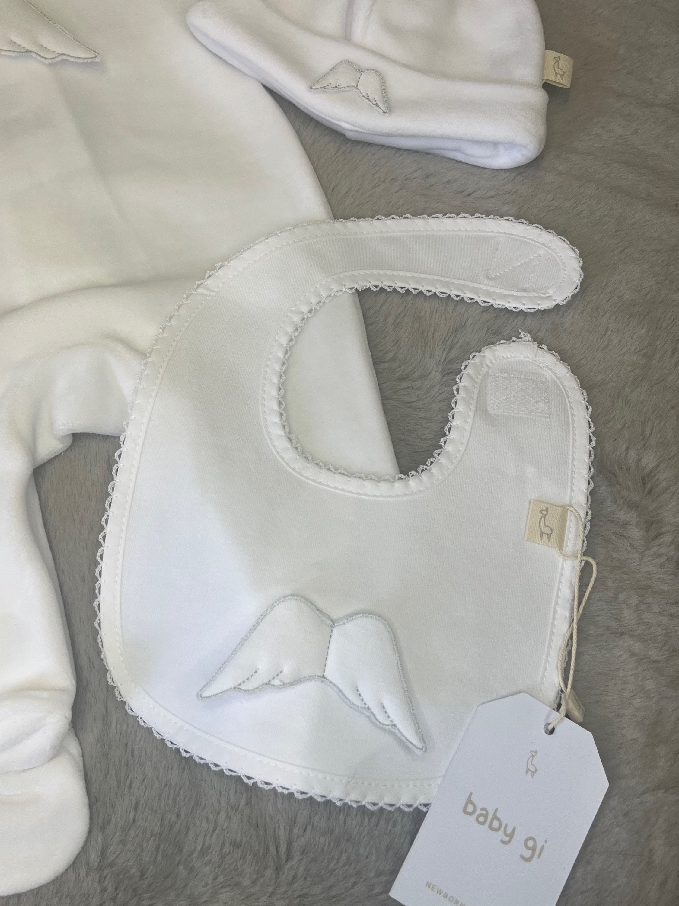 Baby Gi White Angel Wing bib