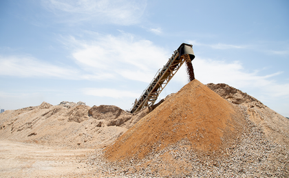 Construction waste recycling park