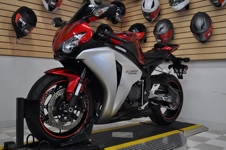 Thumbnail: 2009 SUZUKI GSXR600