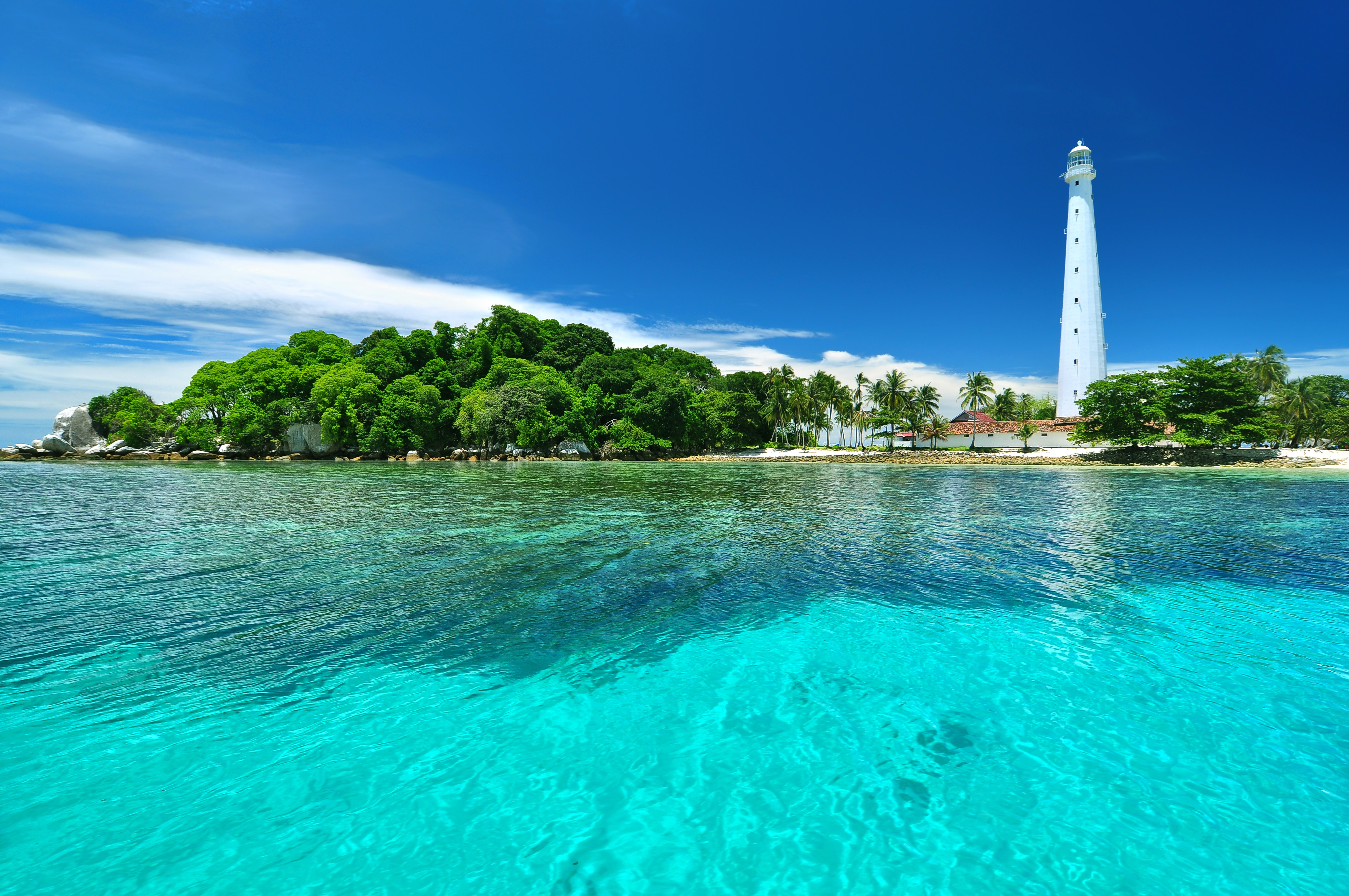 Paket Belitung 4 Hari 3 Malam  Belibur.com