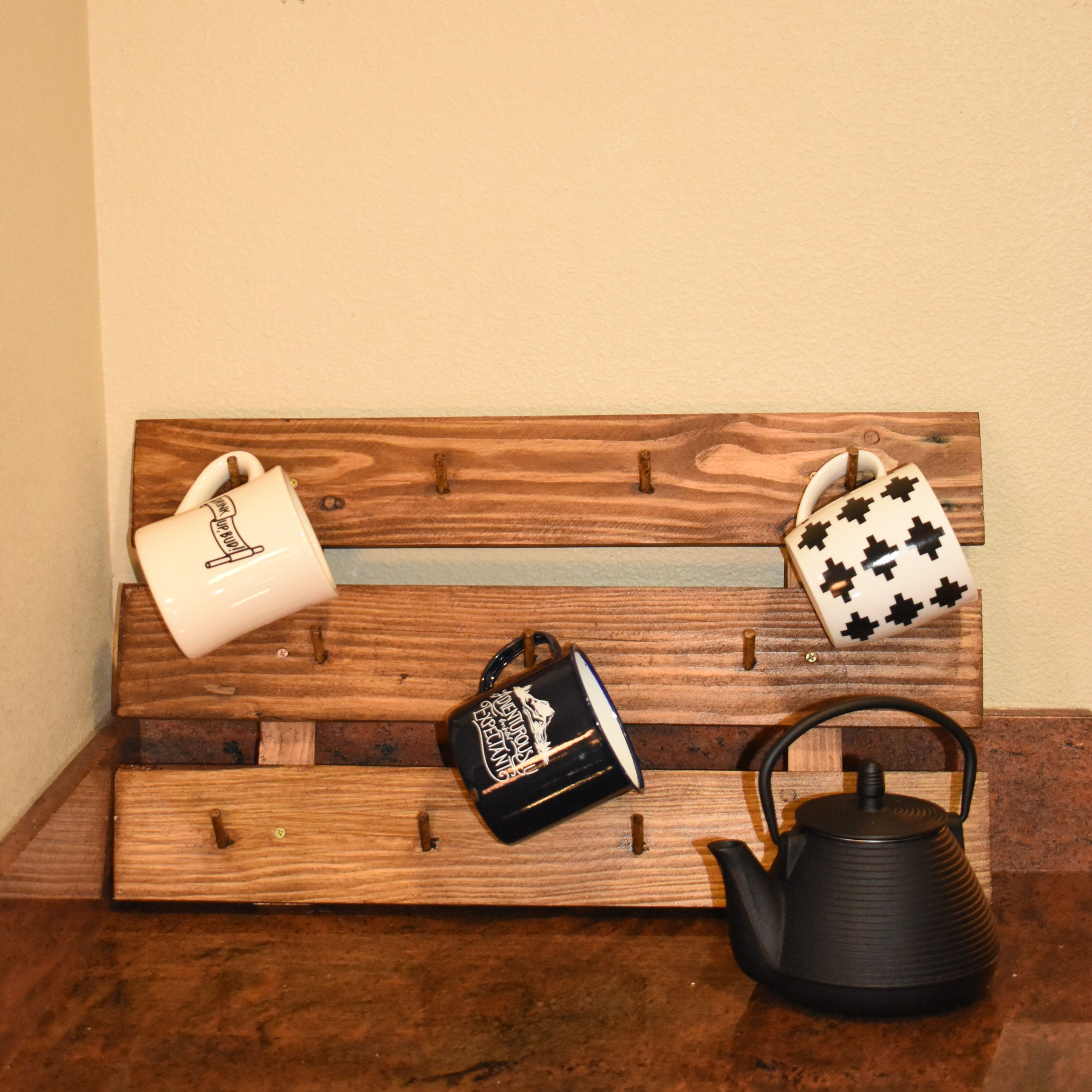 Medium Pallet Mug Holder