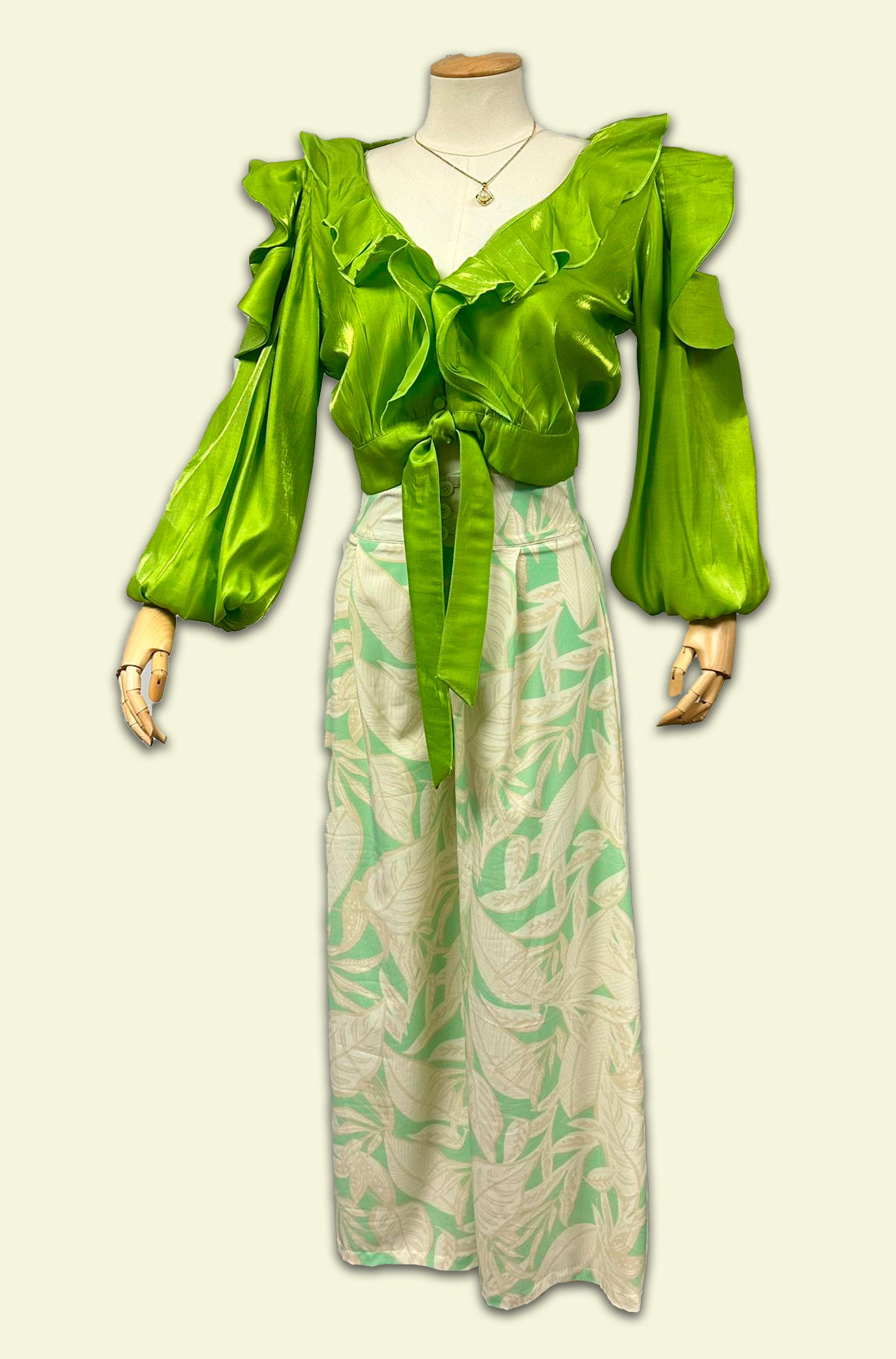 CONJUNTO REF. 12-068