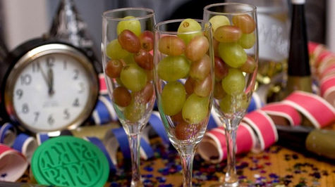 How to get lucky on New Year's Eve? It all starts with grapes…