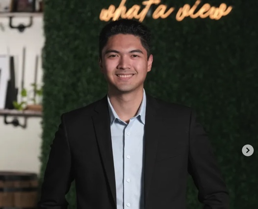 Writer: Ephraim Palmero