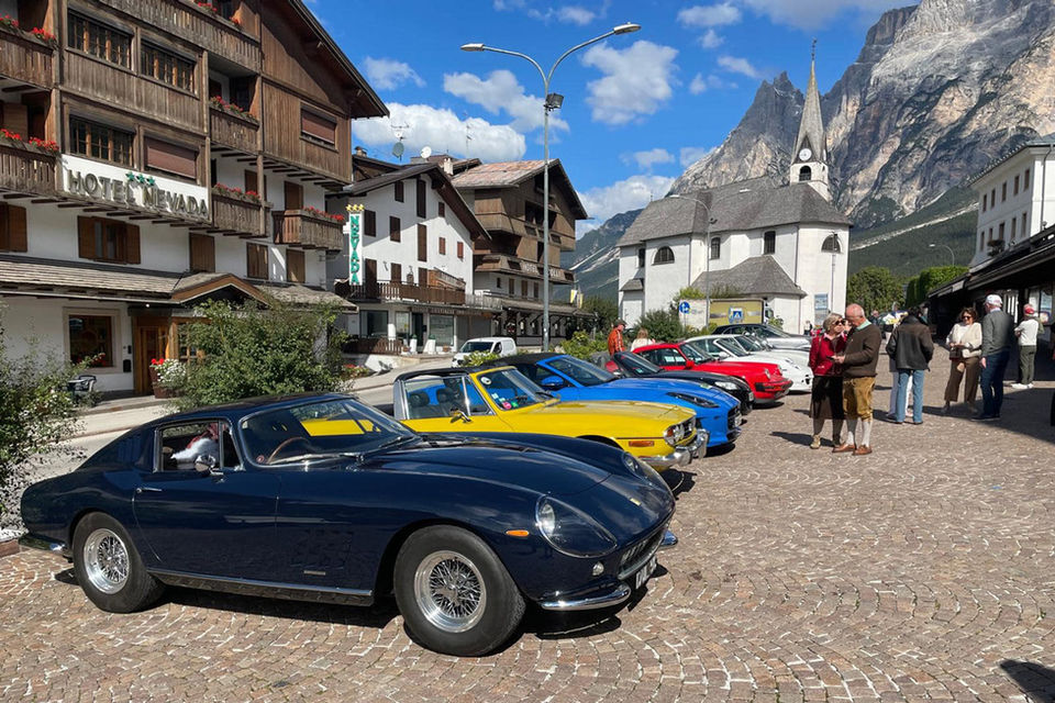 Coffee stop in the Dolomites