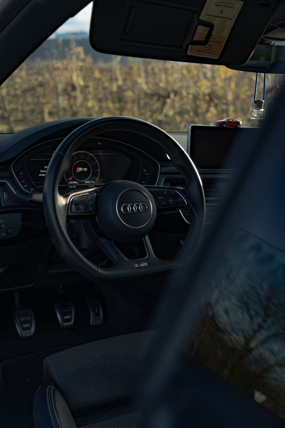 Audi Cockpit & Lenkrad – Interieurfotografie Krems an der Donau