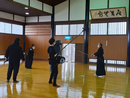 高橋佳生さんが来館しました