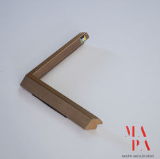 moldura madeira_39_sob medida bh.jpg
