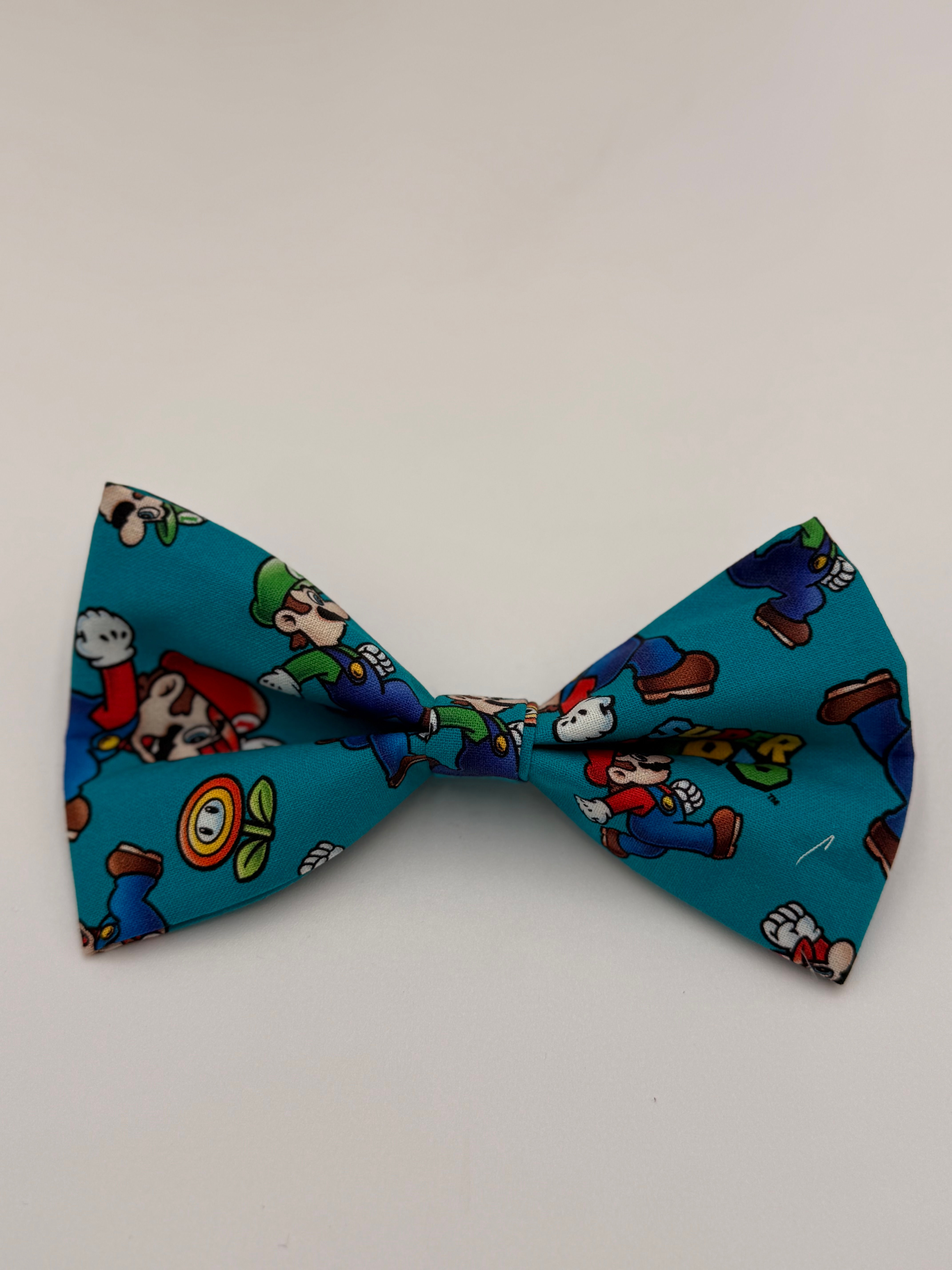Pet Bow Tie - 5 sizes VIDEO 2