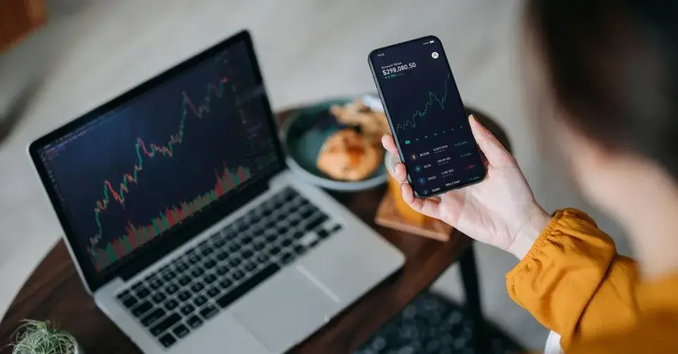Fausse plateforme de trading de crypto