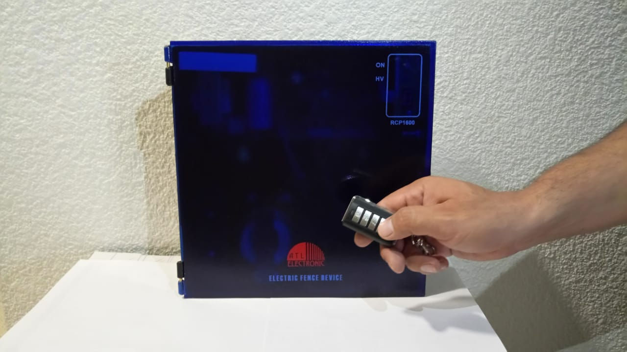 ELECTRIFICADOR PARA CERCAS ELECTRICAS RCP1600DRX1P