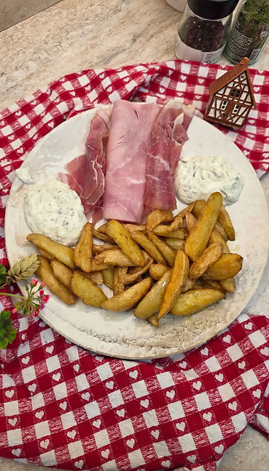 bibeleskaes plat alsacien avec des pommes de terre et du jambon