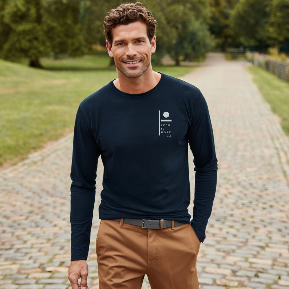La t-shirt manica lunga Essential Balance, unisce stile e sostenibilità in cotone biologico